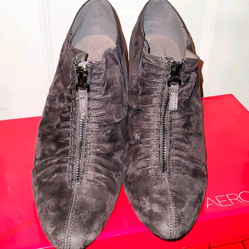Booties/shoes